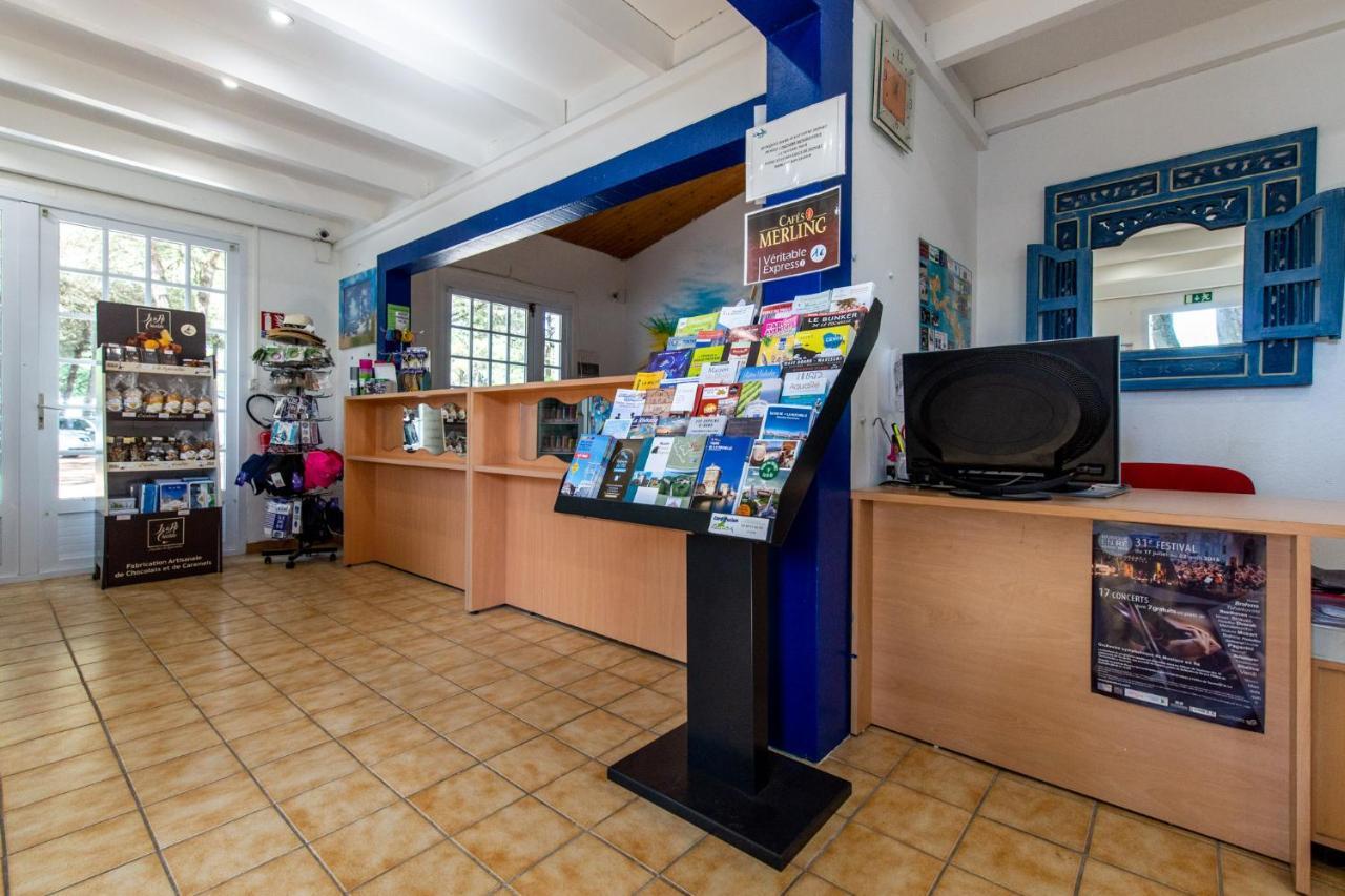 Camping Les Maraises Saint-Martin-de-Re Bagian luar foto